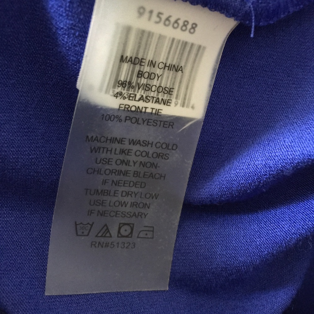 Vince Camuto Royal Blue Sleeveless Blouse - Picture 9 of 9